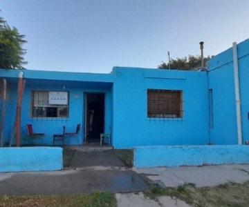 casa economica en barrio alberdi, adelia maria 650 en Rio Cuarto